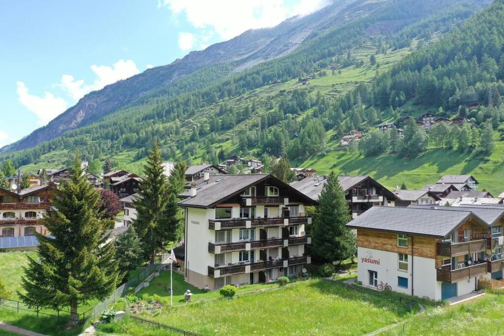 Panorama Hideaway Apartment Near Zermatt With Parking! 태쉬 외부 사진